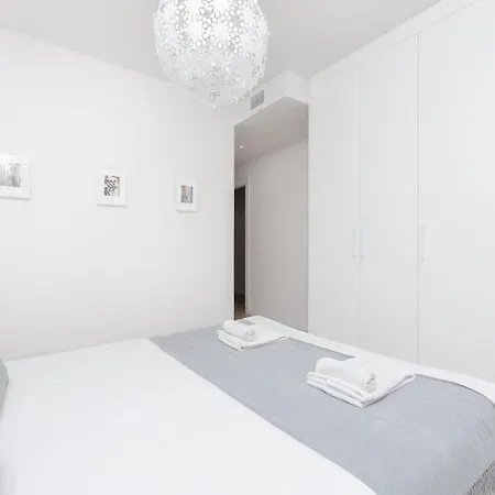 New 3 Bedroom With Rooftop Pool Rdr281