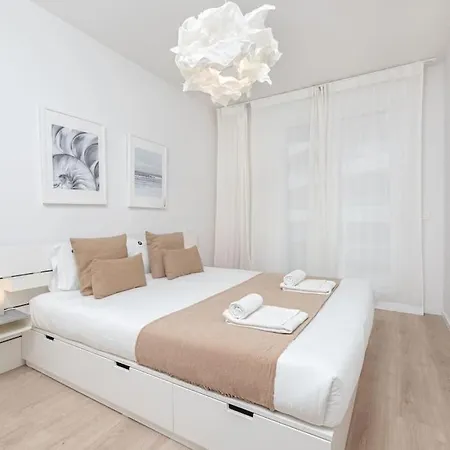 Apartment New 3 Bedroom With Rooftop Pool Rdr281 Marbella