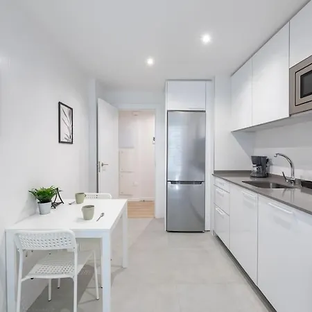New 3 Bedroom With Rooftop Pool Rdr281 Marbella