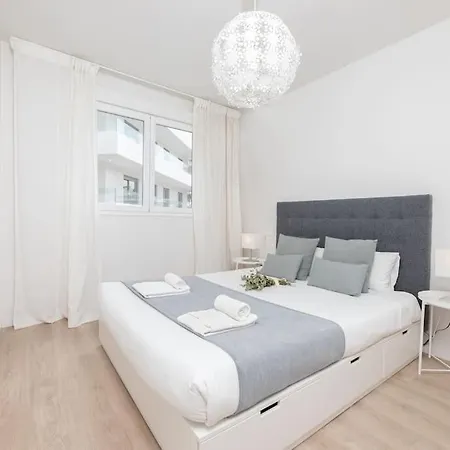Apartment New 3 Bedroom With Rooftop Pool Rdr281